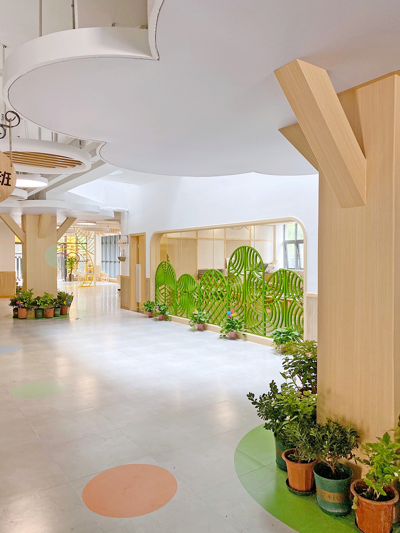 幼兒園走廊實景