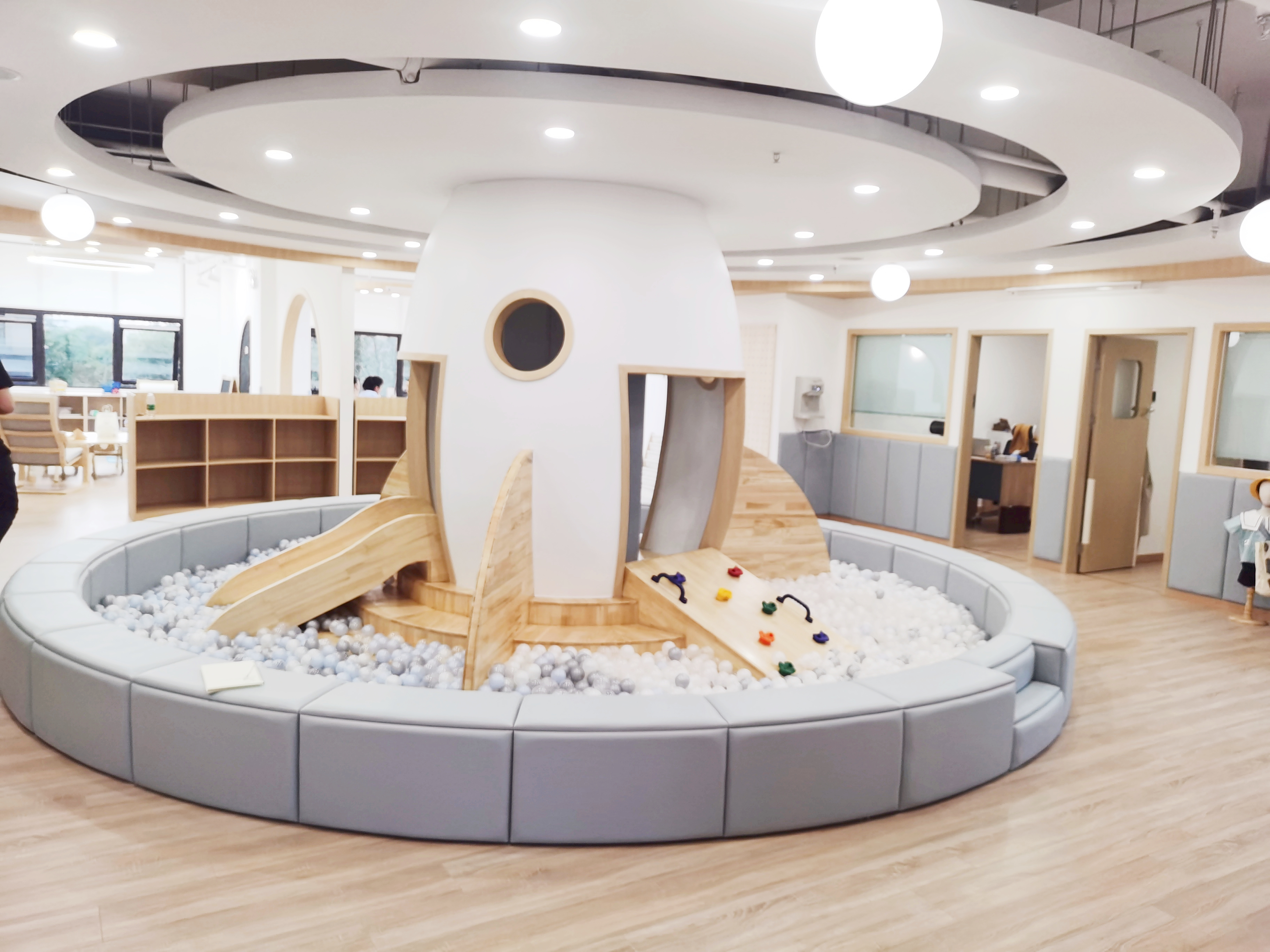 托育中心游樂區(qū)實景