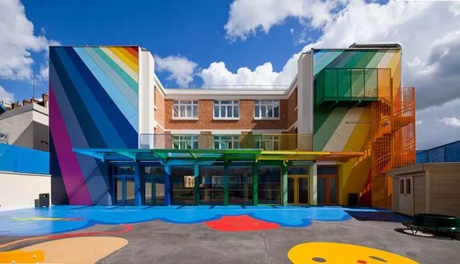 金石裝飾為您淺析幼兒園設(shè)計的要點詳解！