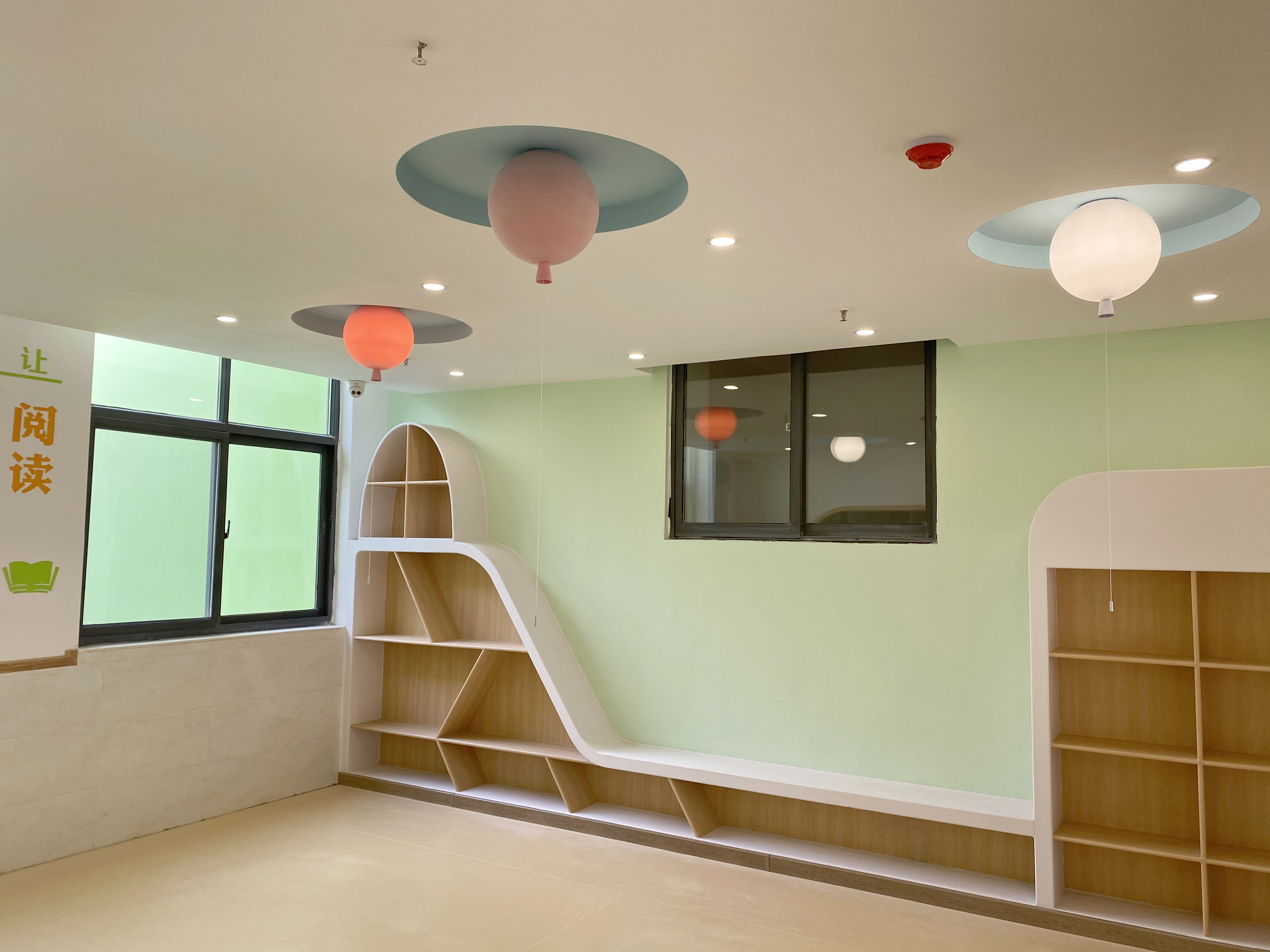 幼兒園讀書室實景