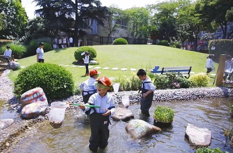 幼兒園戶(hù)外設(shè)計(jì)